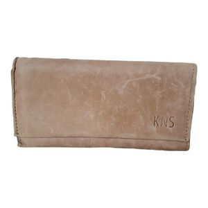 Able Fashionable Tan Leather Trifold Wallet